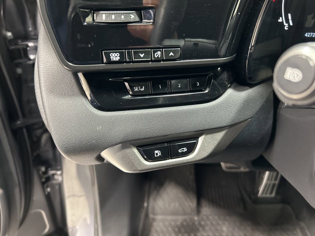 Used 2023 Lexus RX 350 F Sport w/ Cold Area Package image 12