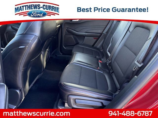 Certified 2025 Ford Escape ST-Line image 12