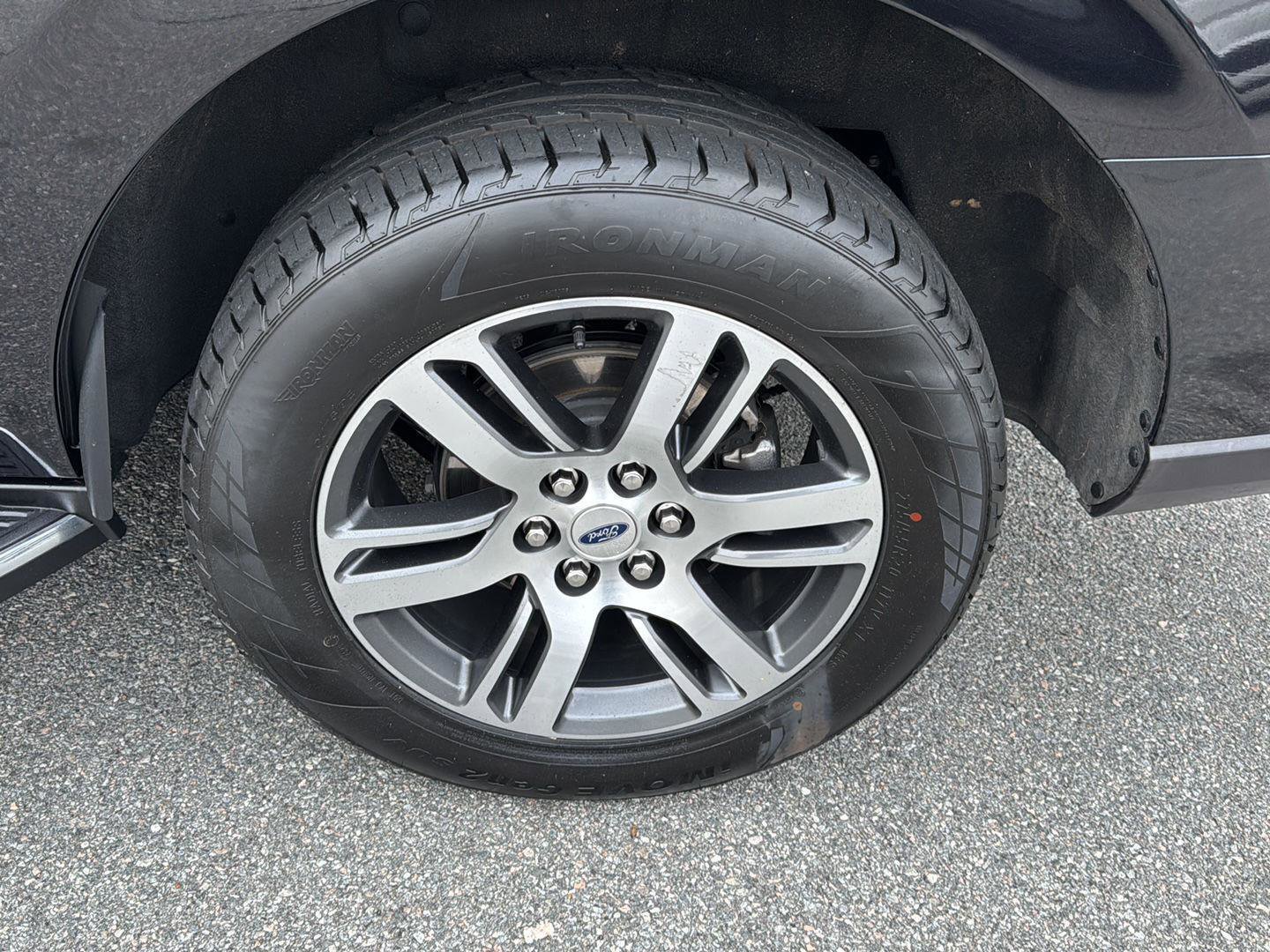 Certified 2023 Ford Expedition Limited image 33