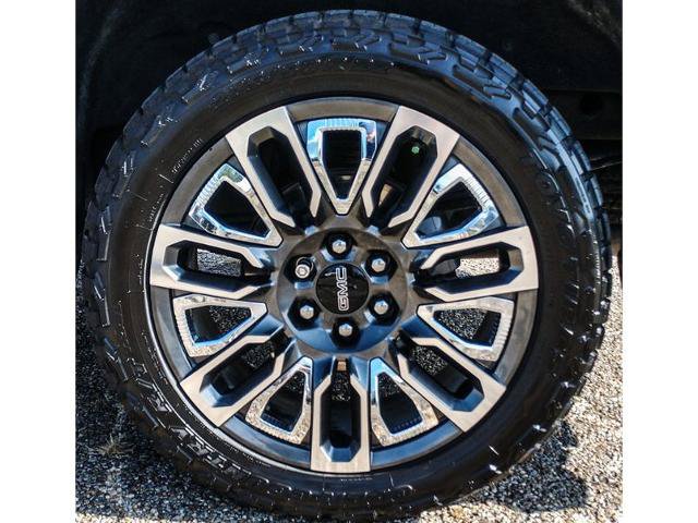 Used 2024 GMC Sierra 1500 Denali Ultimate AWD/4WD image 8