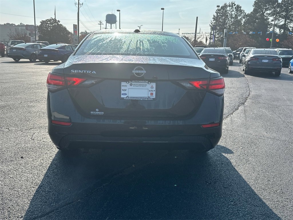 Used 2025 Nissan Sentra SV w/ All-Weather Package image 4