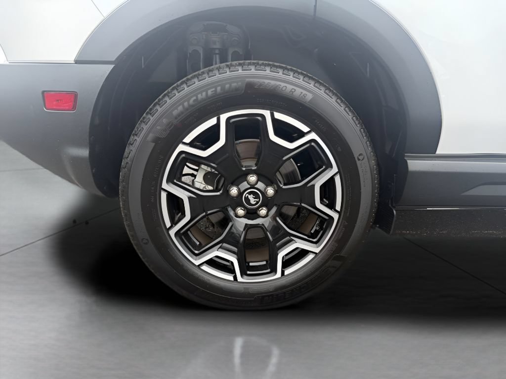 Certified 2025 Ford Bronco Sport Outer Banks AWD/4WD image 26