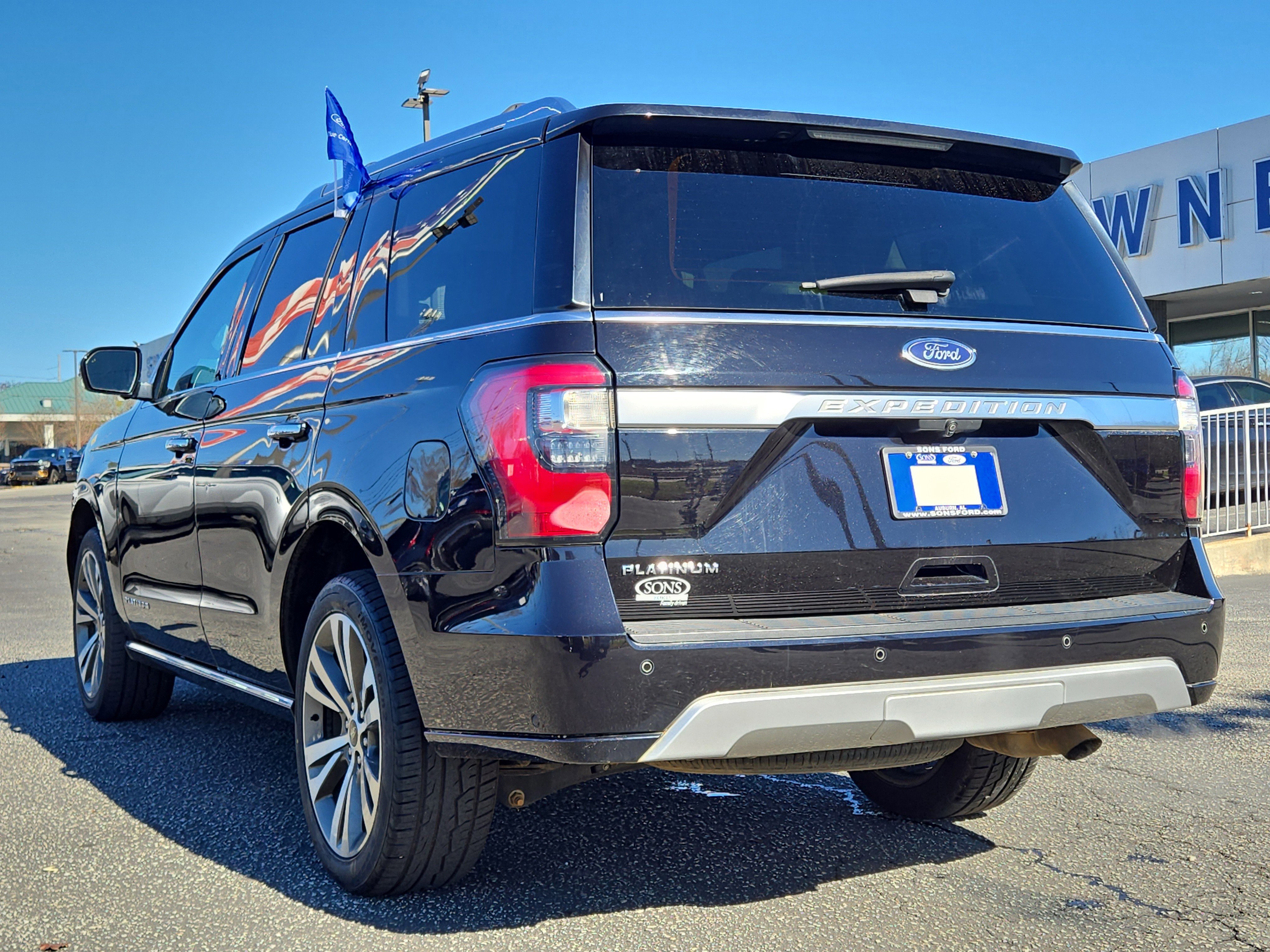 Certified 2020 Ford Expedition Platinum image 7