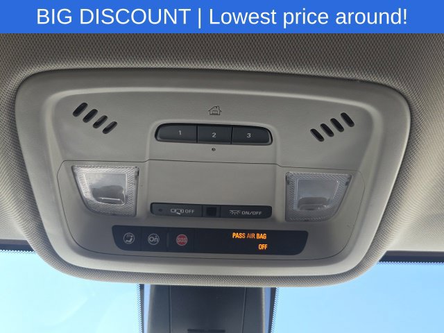 Used 2020 Chevrolet Traverse RS w/ LPO, Floor Liner Package FWD image 31
