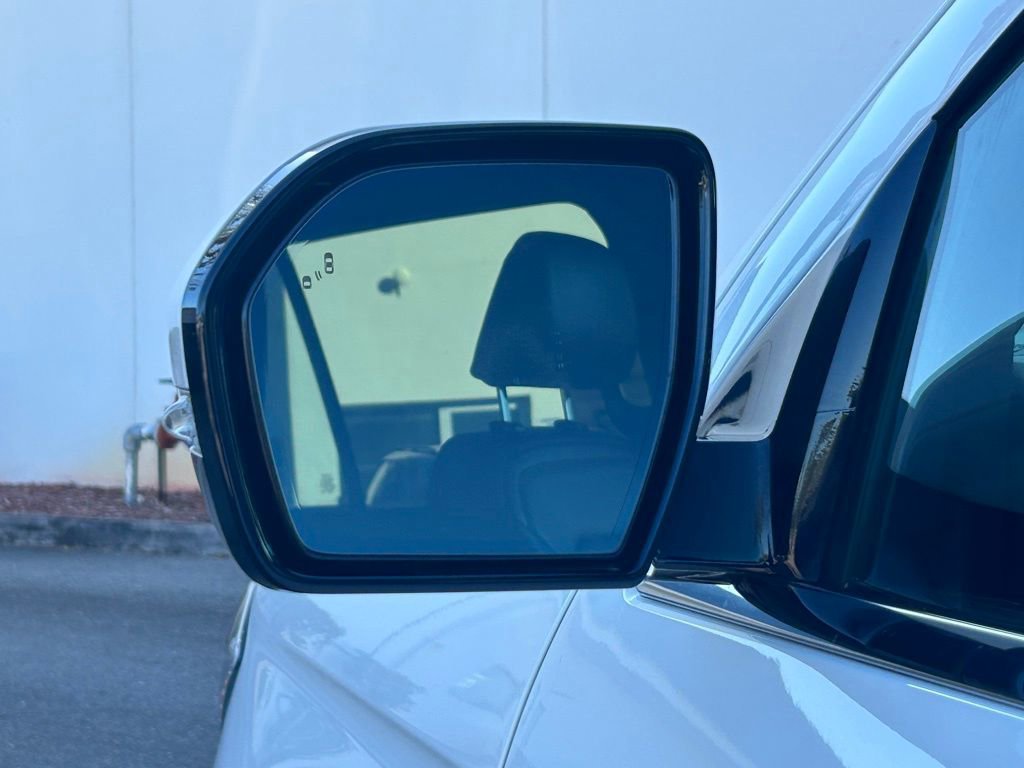 Certified 2022 Ford Expedition Limited image 18