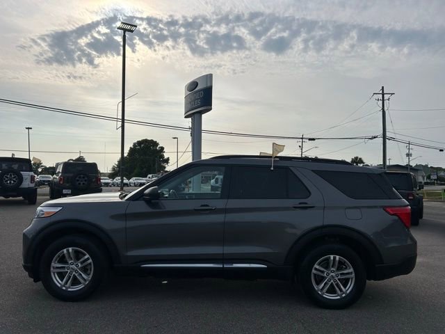 Certified 2023 Ford Explorer XLT w/ Equipment Group 202A AWD/4WD image 5
