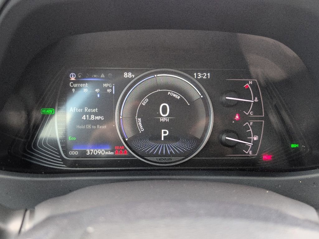 Used 2024 Lexus UX 250h FWD image 14