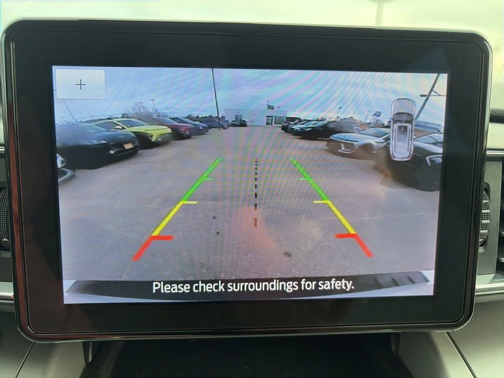 Certified 2023 Ford Explorer XLT w/ Equipment Group 202A image 18