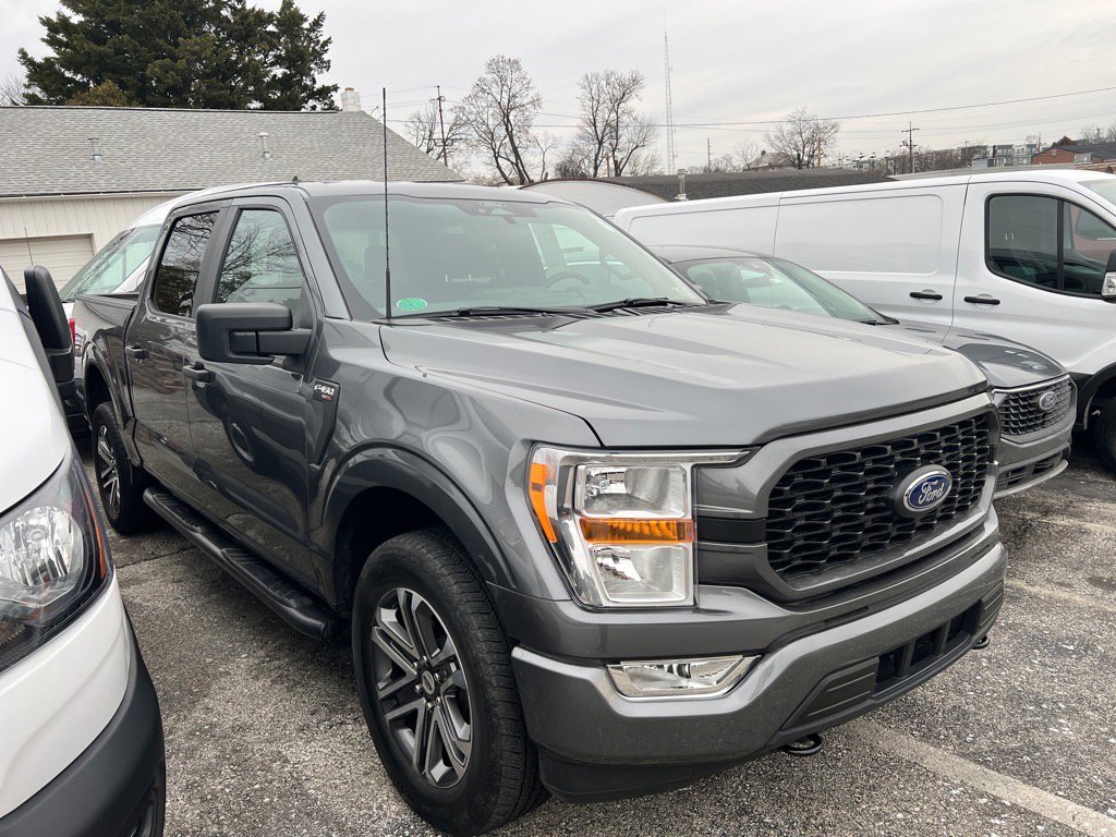 Certified 2022 Ford F150 XL w/ STX Appearance Package image 3