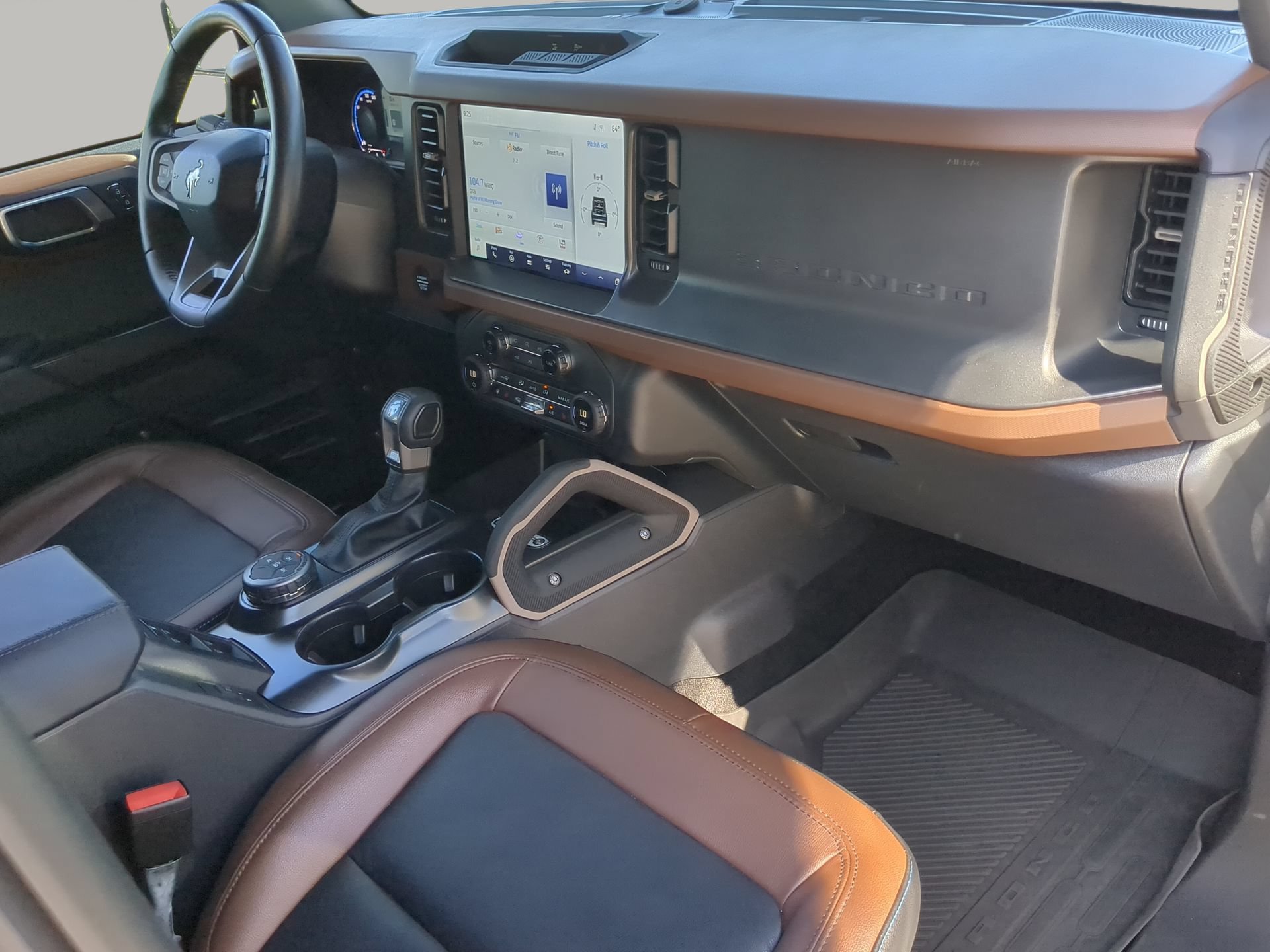 Certified 2024 Ford Bronco Outer Banks AWD/4WD image 47