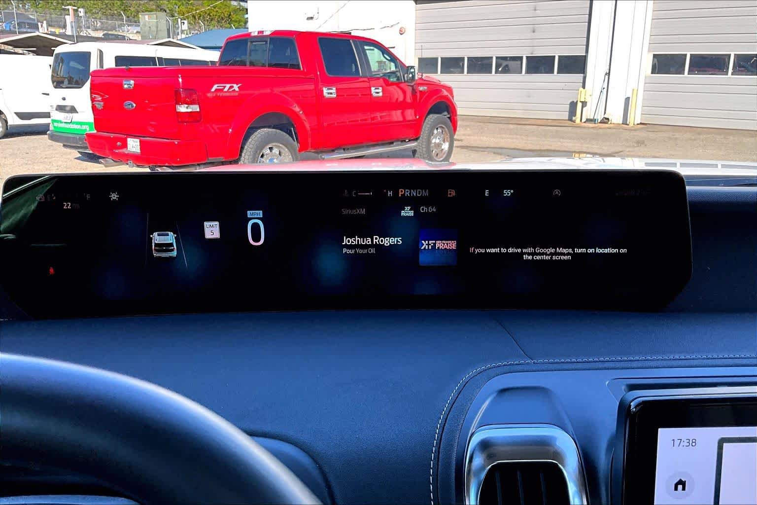 Certified 2025 Ford Expedition Platinum AWD/4WD image 26