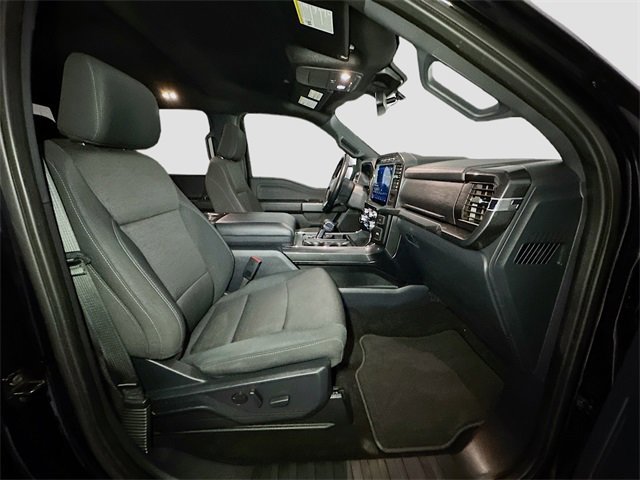 Certified 2022 Ford F150 XLT w/ Equipment Group 302A High image 21