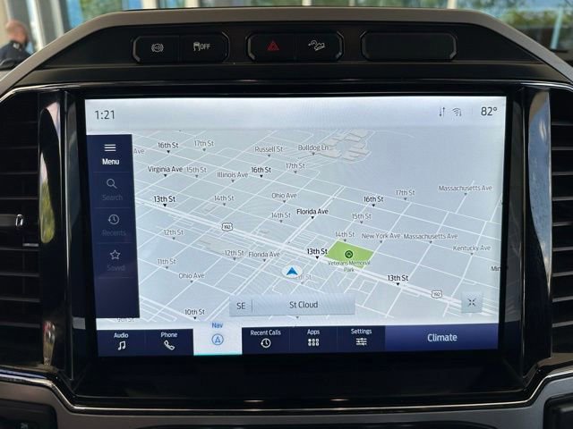 Certified 2022 Ford F250 Lariat w/ Black Appearance Package AWD/4WD image 17