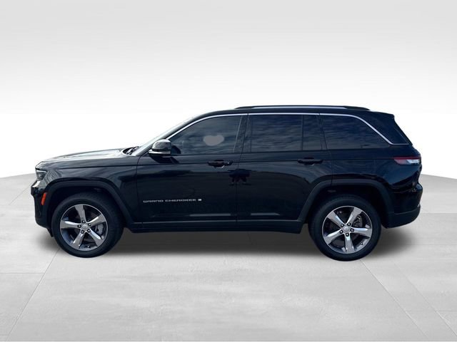 Used 2022 Jeep Grand Cherokee Limited w/ Luxury Tech Group II RWD image 7