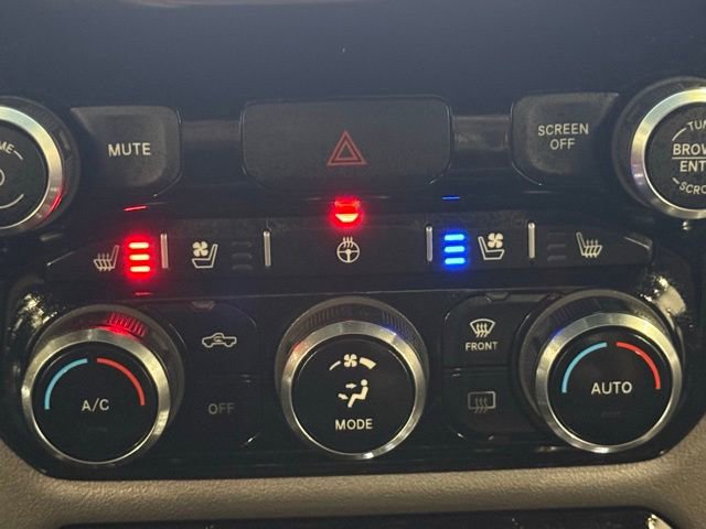 Used 2022 RAM 1500 Laramie AWD/4WD image 33