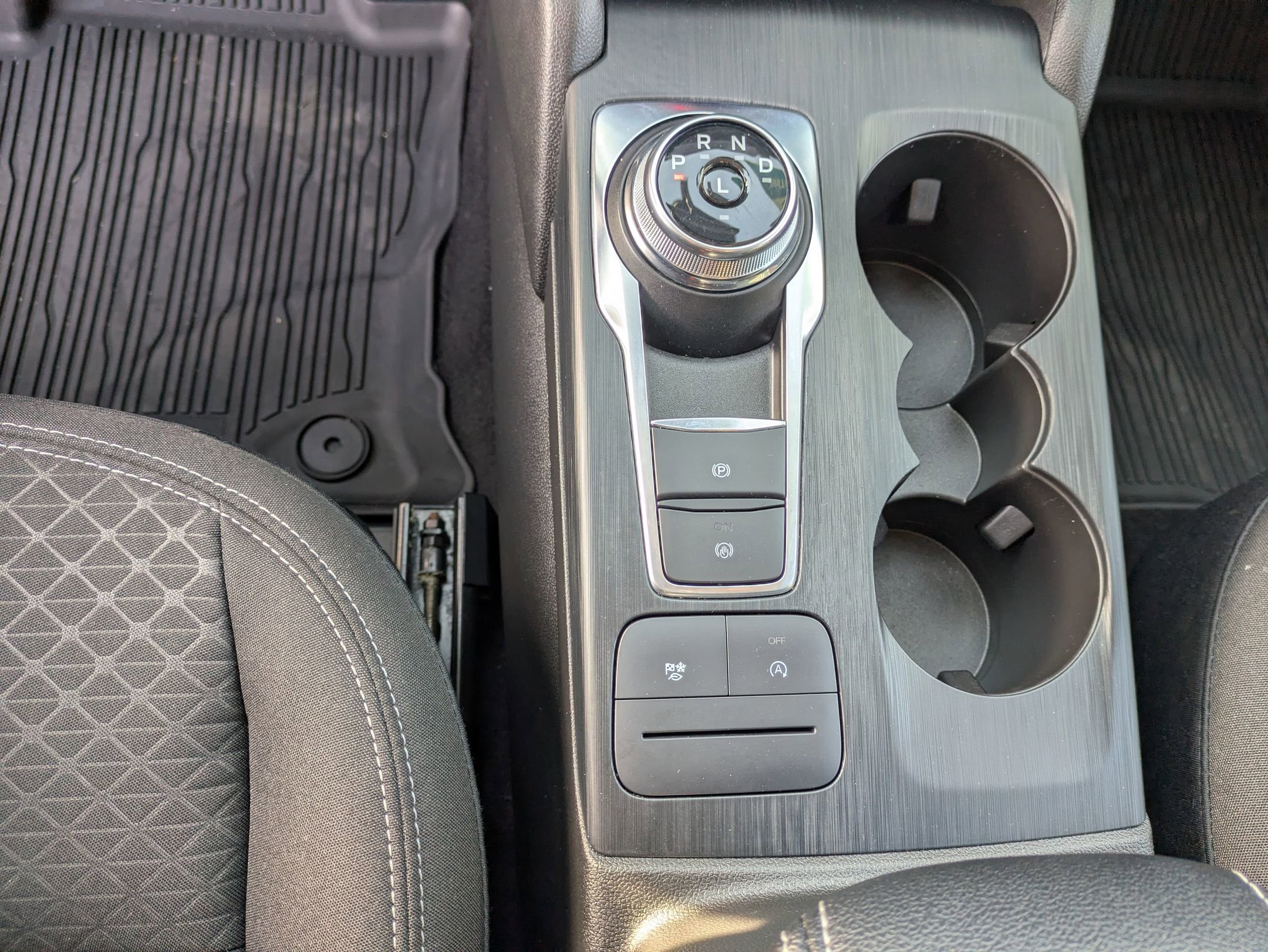 Certified 2024 Ford Escape Active w/ Cold Weather Package image 25