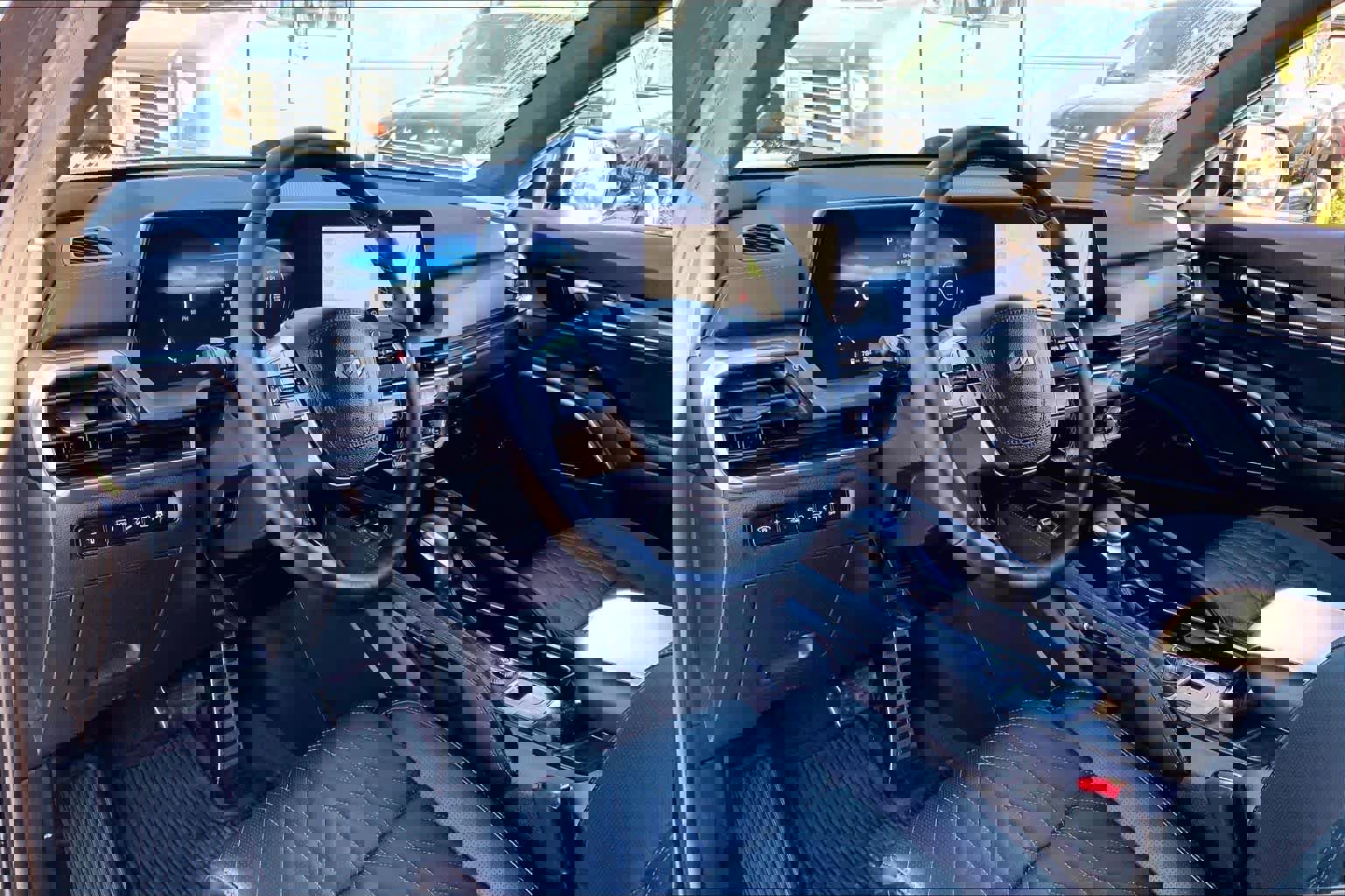 Used 2025 Kia Telluride SX Prestige X-Pro image 16