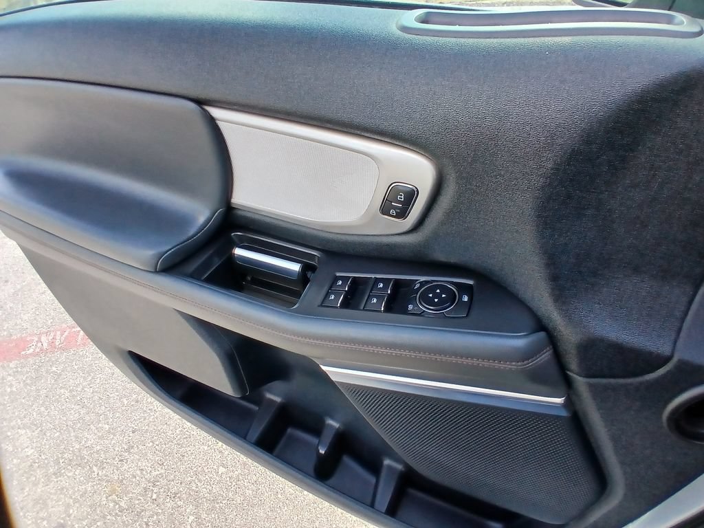 Certified 2025 Ford Expedition Active RWD image 10