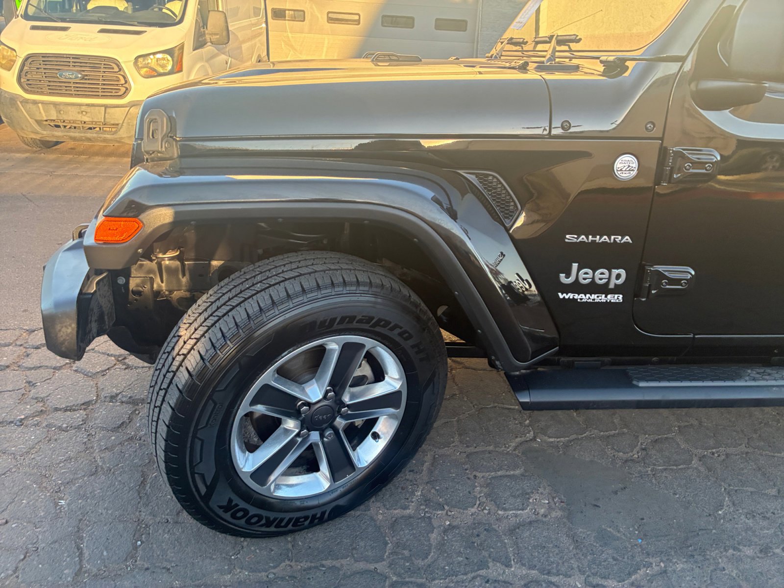 Used 2021 Jeep Wrangler Unlimited Sahara w/ Safety Group image 11