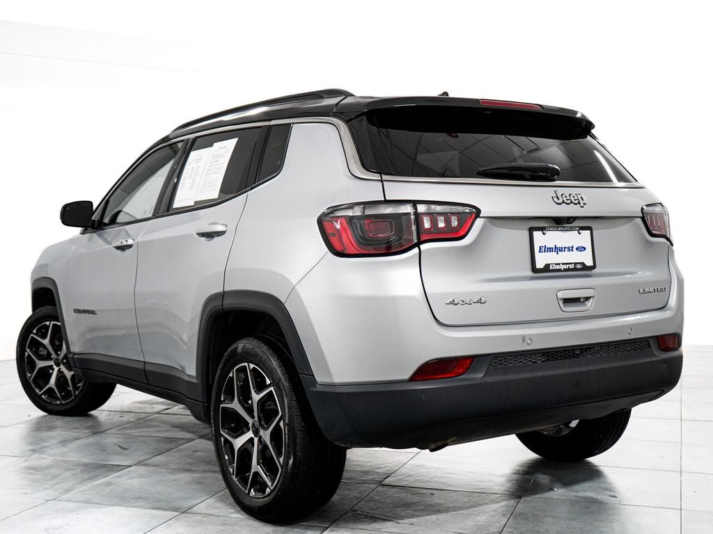 Used 2025 Jeep Compass Limited AWD/4WD image 5