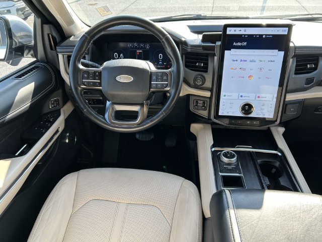 Certified 2023 Ford Expedition Platinum RWD image 14