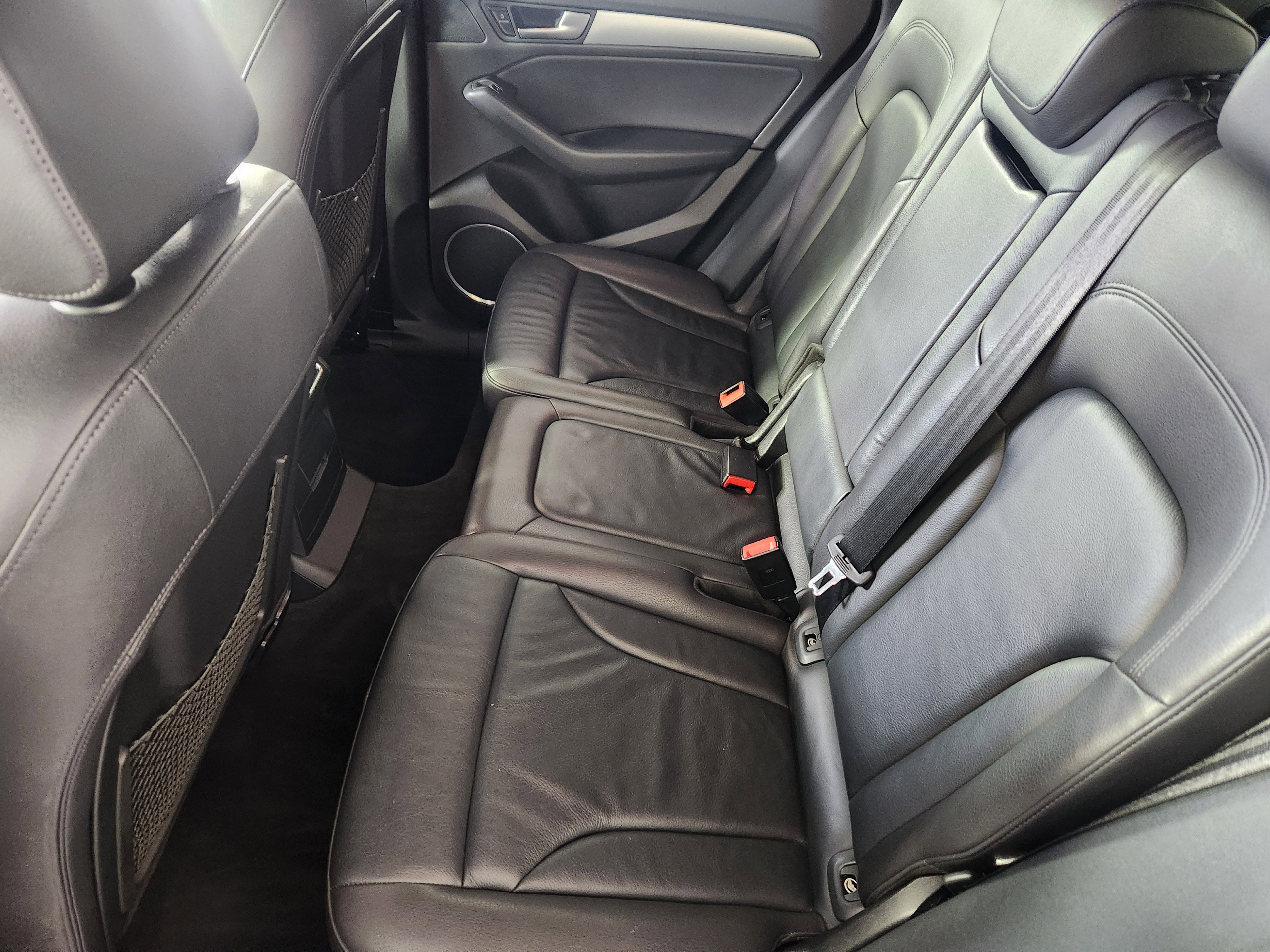 Used 2017 Audi Q5 2.0T Premium Plus w/ Technology Package image 14