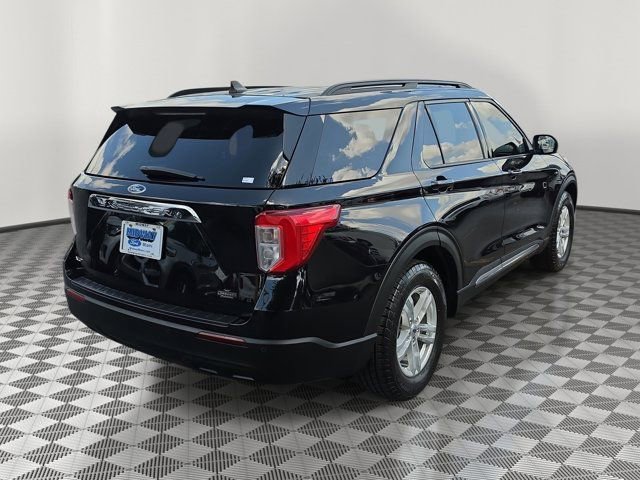 Certified 2022 Ford Explorer XLT RWD image 6