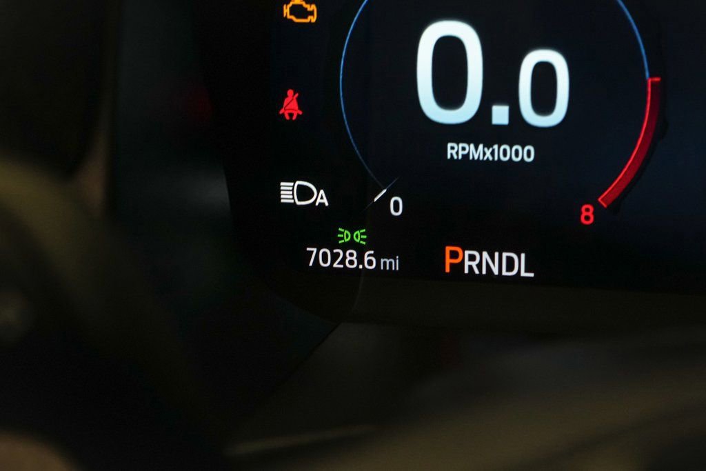 Certified 2025 Ford Explorer Platinum image 18