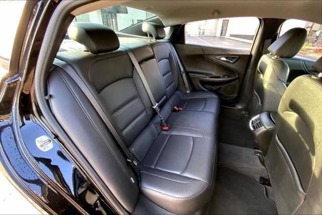 Used 2024 Chevrolet Malibu LT image 18