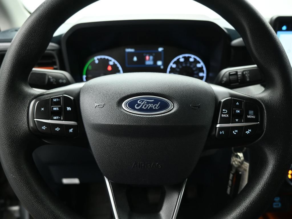 Certified 2024 Ford Maverick XLT image 40