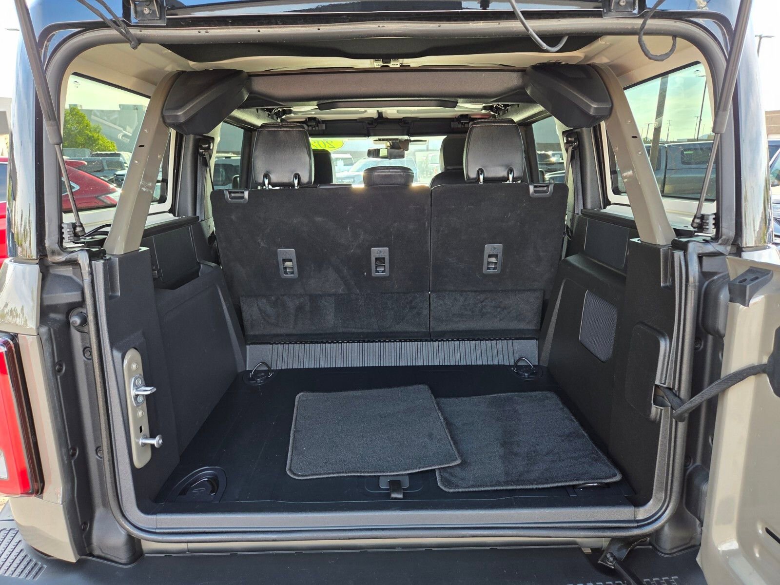 Certified 2025 Ford Bronco Badlands AWD/4WD image 13
