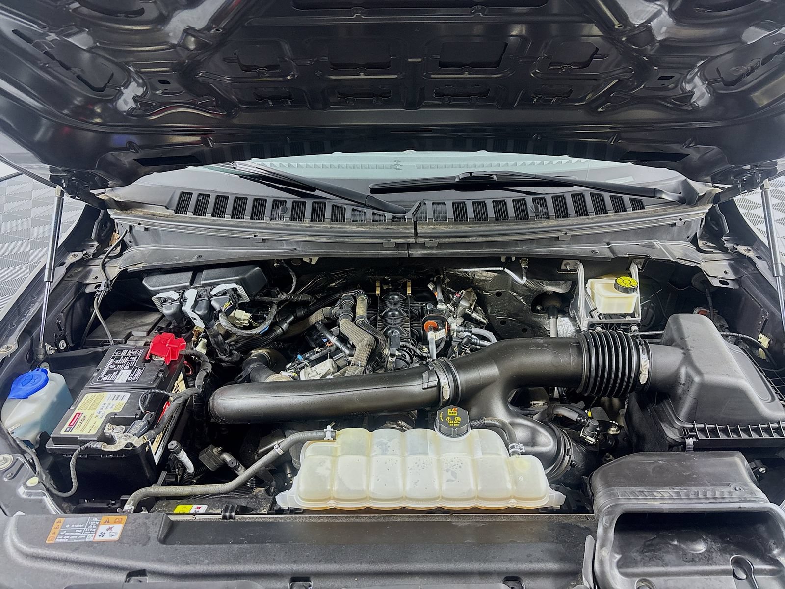 Certified 2023 Ford Expedition Max Limited RWD image 33