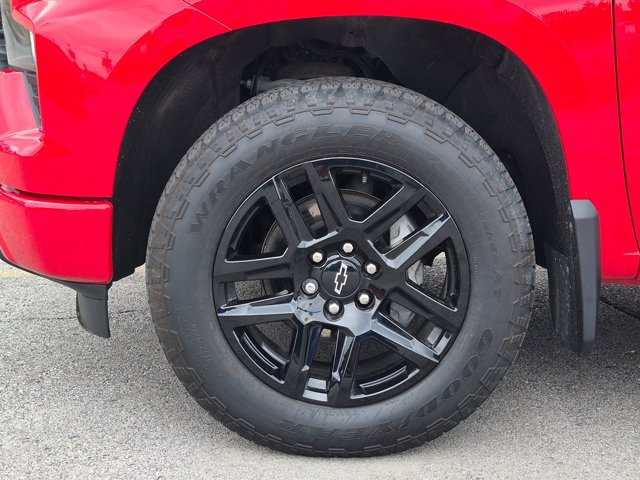 Used 2024 Chevrolet Silverado 1500 Custom AWD/4WD image 10