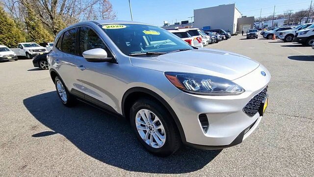 Certified 2020 Ford Escape SE AWD/4WD image 2