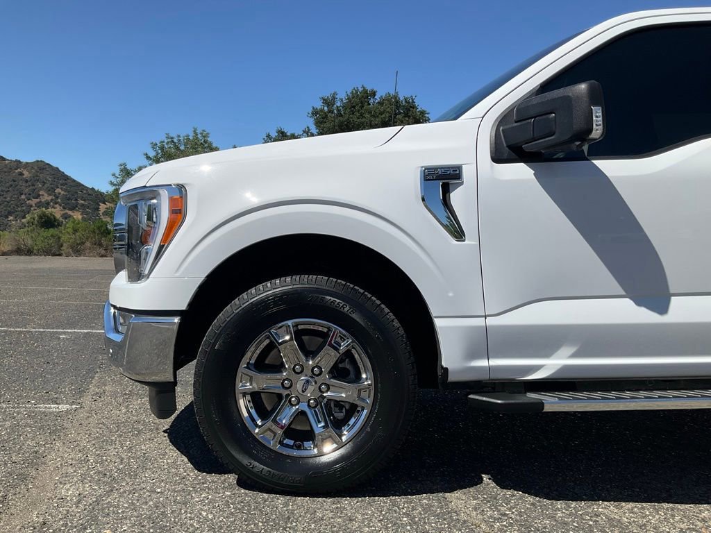 Certified 2022 Ford F150 XLT w/ Equipment Group 302A High image 27