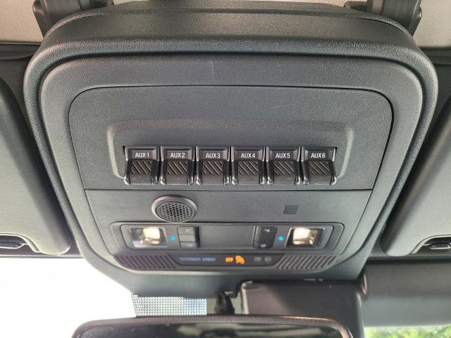 Certified 2025 Ford Bronco Badlands AWD/4WD image 17