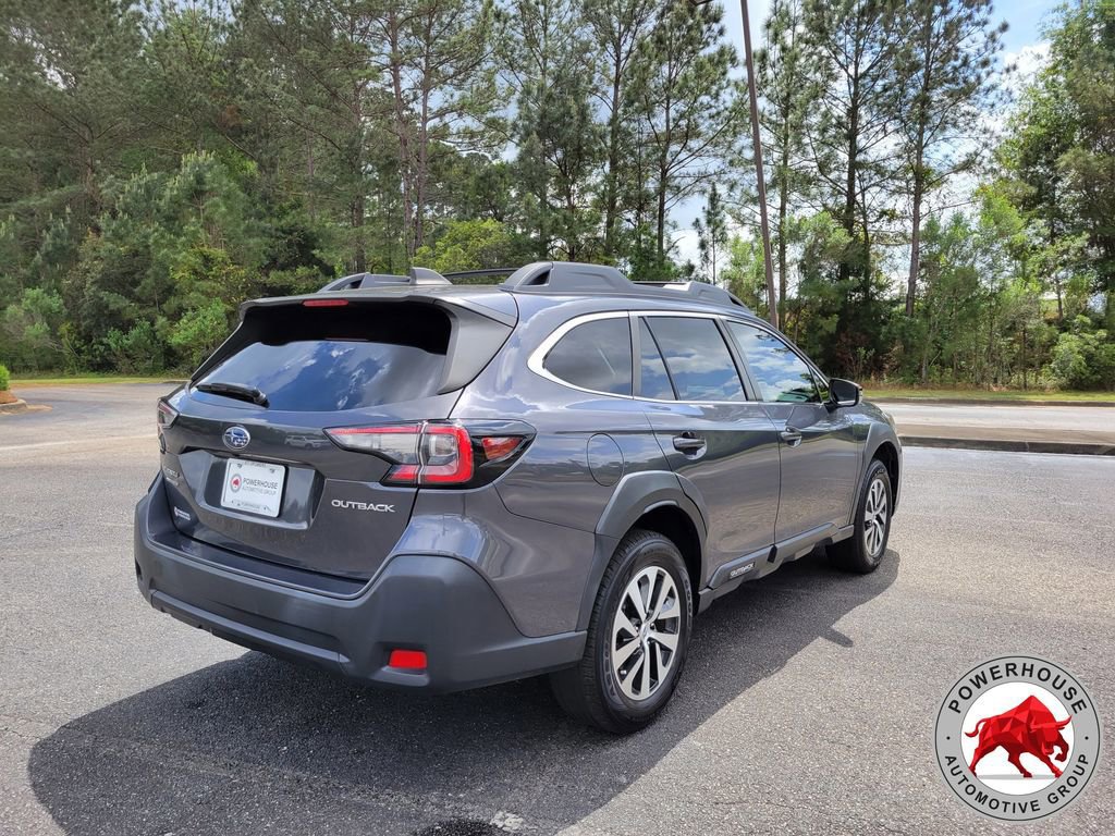 Used 2024 Subaru Outback Premium image 5