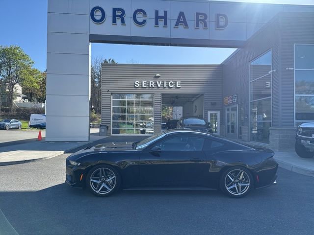 Certified 2024 Ford Mustang GT Premium RWD image 2