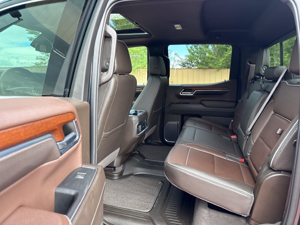 Used 2023 GMC Sierra 1500 Denali AWD/4WD image 19