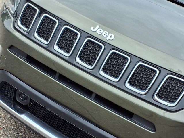 Used 2021 Jeep Compass Limited AWD/4WD image 23