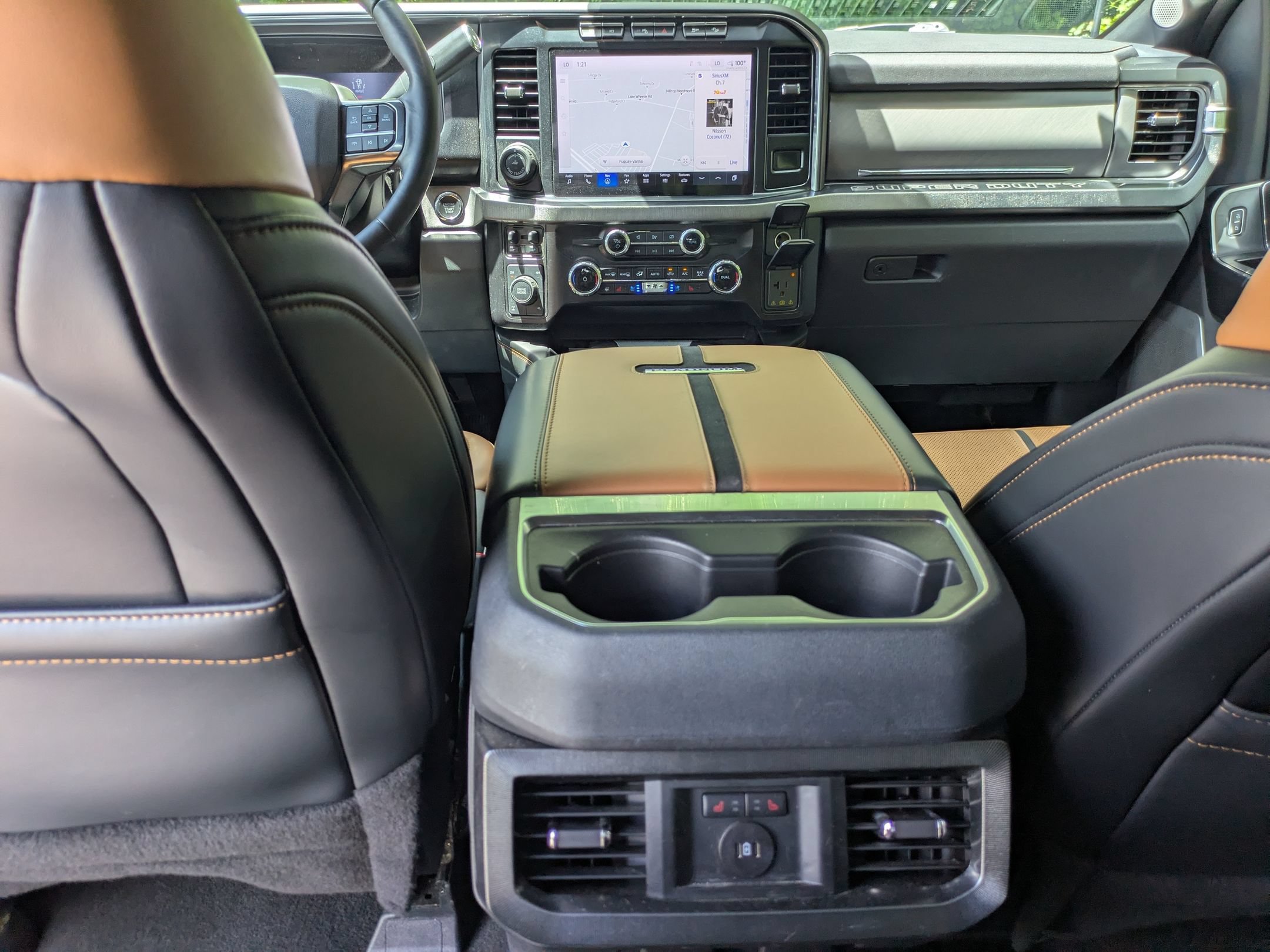 Certified 2024 Ford F250 Platinum w/ FX4 Off-Road Package AWD/4WD image 31