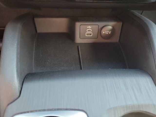 Certified 2025 Ford Escape ST-Line w/ Equipment Group 301A FWD image 28