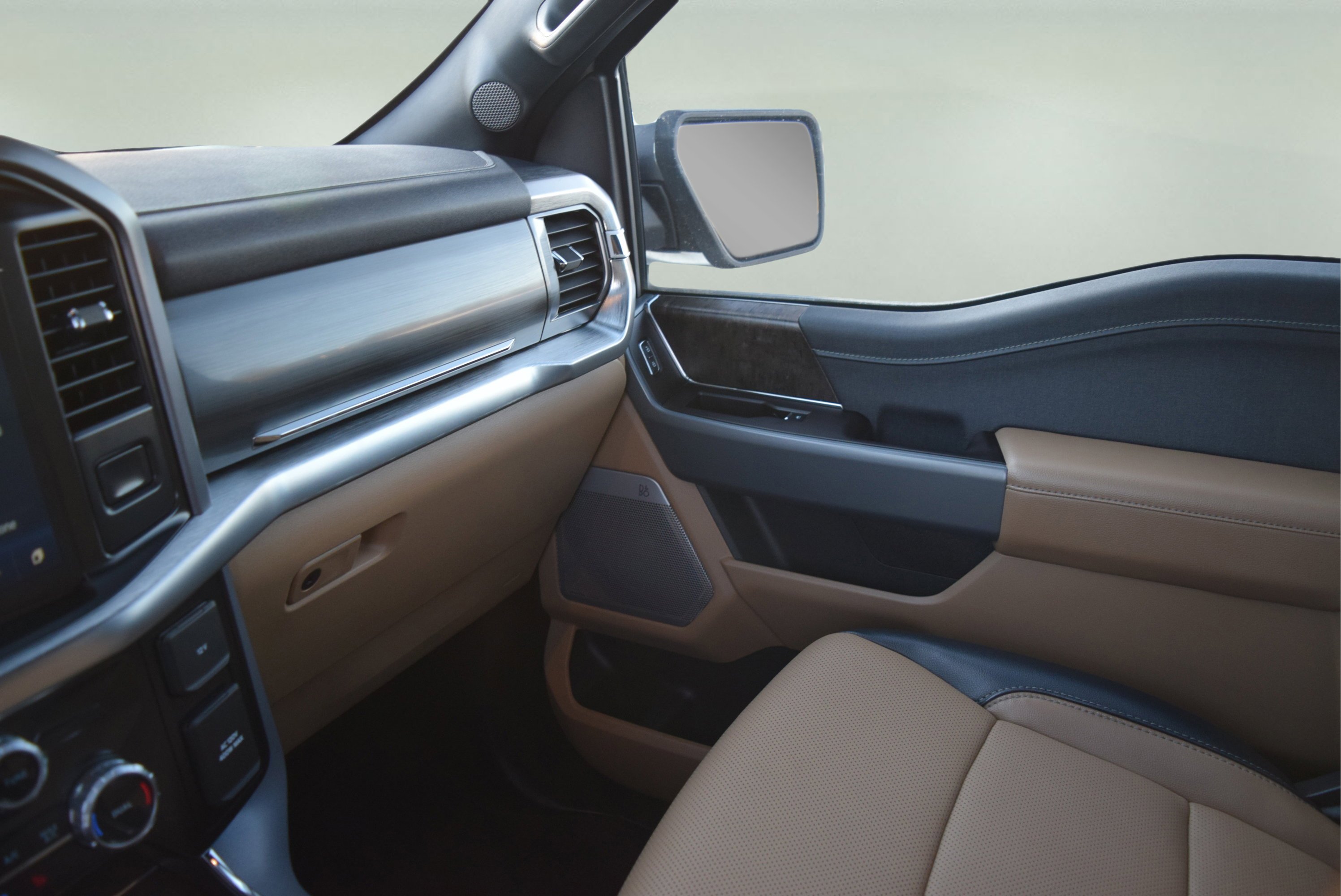 Certified 2023 Ford F150 Lariat image 21