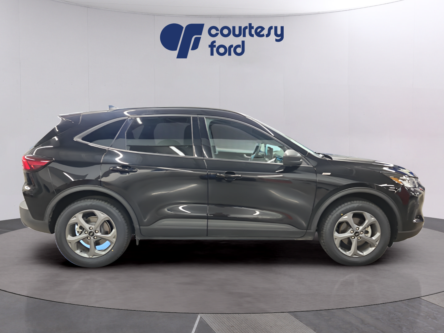 Certified 2025 Ford Escape ST-Line w/ Tech Pack #1 AWD/4WD image 8