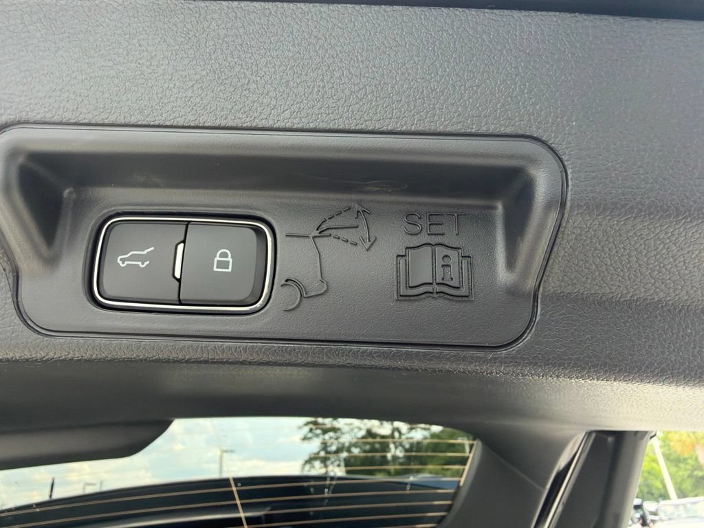 Certified 2026 Ford Explorer ST-Line RWD image 11