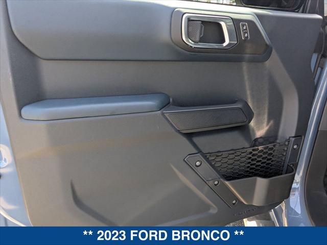 Certified 2023 Ford Bronco Heritage Edition AWD/4WD image 10