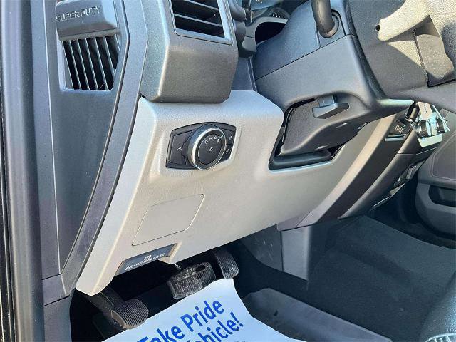 Certified 2022 Ford F250 XL w/ STX Appearance Package image 17
