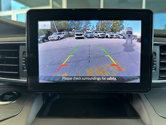 Certified 2022 Ford Explorer XLT w/ Equipment Group 202A RWD image 21