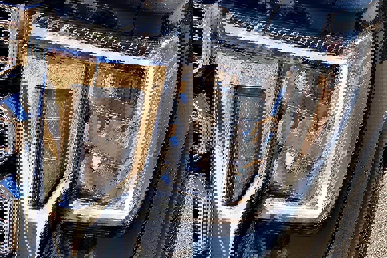 Used 2022 GMC Sierra 2500 Denali w/ Denali Black Diamond Edition image 27