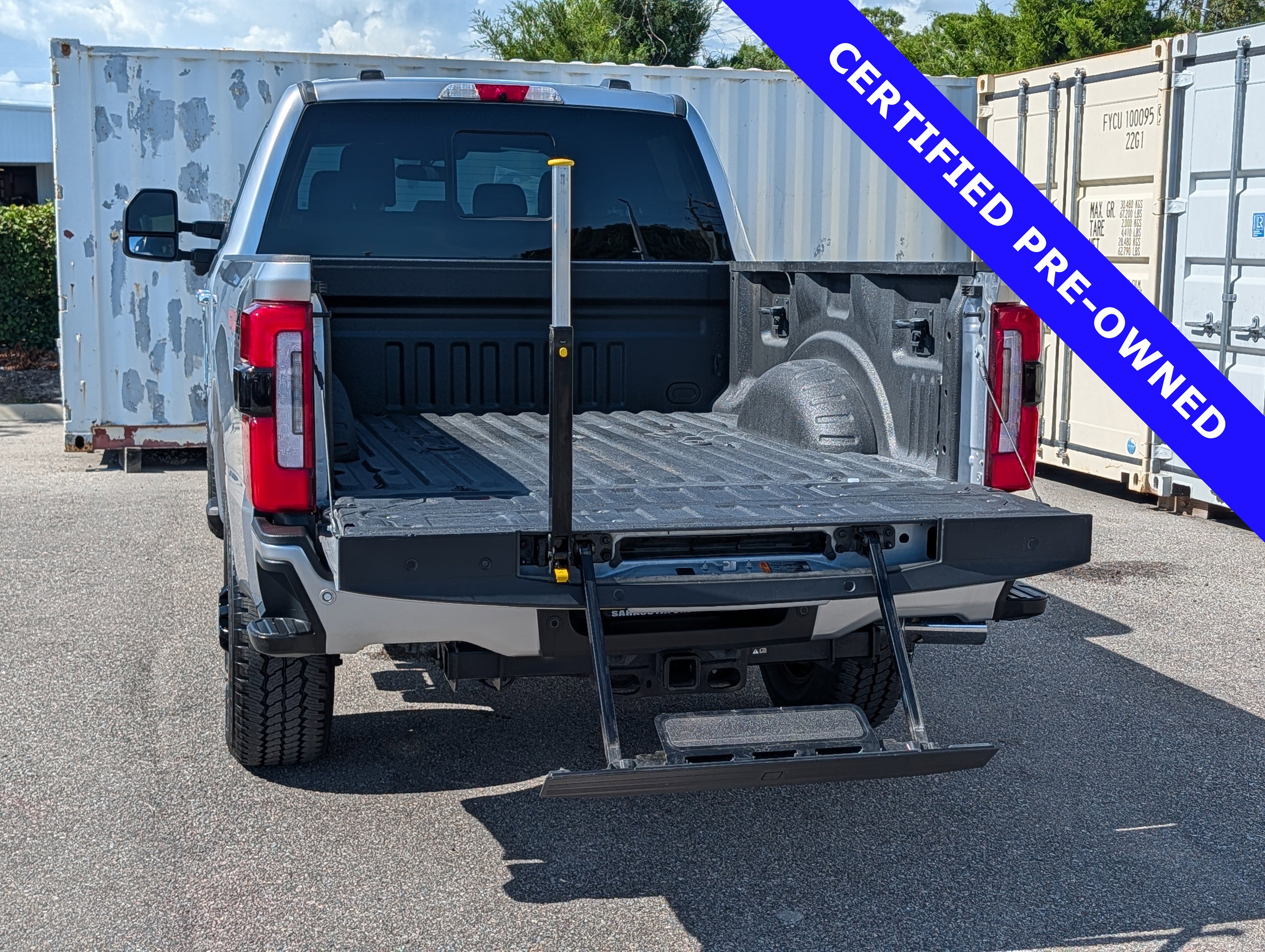 Certified 2023 Ford F250 Platinum AWD/4WD image 13